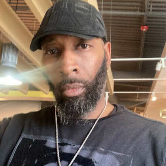 Meet your Posher, Robert - Picture 1 of 1